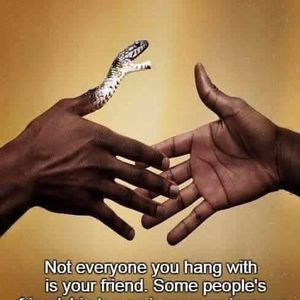 Meet your Posher, Efrain